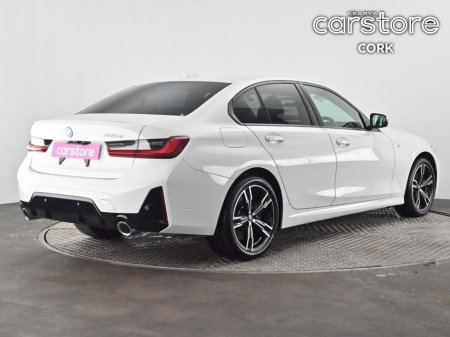 2024 BMW 3 Series 330 E M Sport Auto €48,880 thumbnail