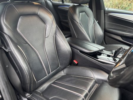 2017 BMW 5 Series - thumbnail 19