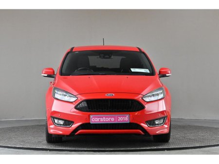 2018 Ford Focus - photo 2