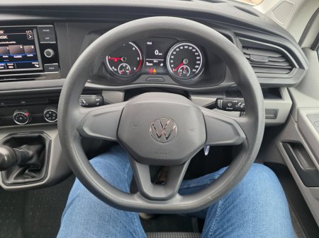 2021 Volkswagen Transporter  €15,000 thumbnail
