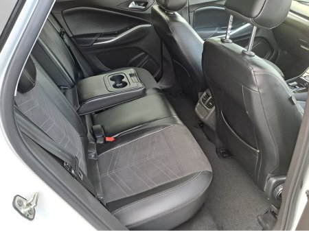 2024 Opel Grandland ULTIMATE 1.5TD 130BHP 8 SPEED AUTOMATIC **LEATHER/SUEDE INTERIOR** €34,950 thumbnail