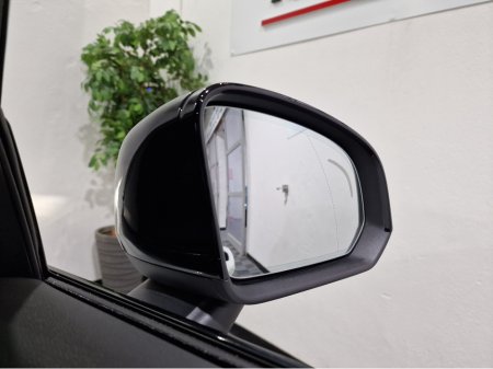 2021 Volvo XC40 - thumbnail 34