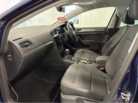 2020 Volkswagen Golf (202) GOLF 2.0TDI COMFORTLINE DSG LOW KMS VW/AUDI SPECIALISTS WWW.DENISDARCYCARS.IE €24,950 thumbnail