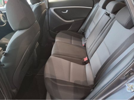 2016 Hyundai i30 - thumbnail 6