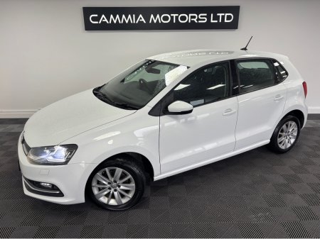 2016 Volkswagen Polo - view 2