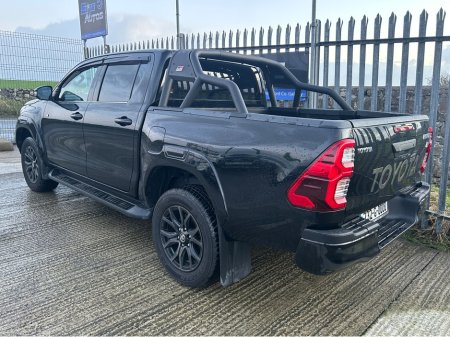 2023 Toyota Hilux GR Sport 2.4 Automatic double cab €41,995 thumbnail