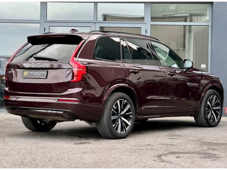 2025 Volvo XC90 - thumbnail 3