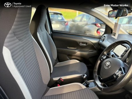 2019 Toyota Aygo AYGO 5DR X-PLAY X-SHIFT €13,450 thumbnail