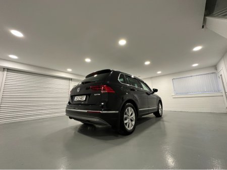2020 Volkswagen Tiguan HIGHLINE 2.0 TDI MANUAL LOW KMS 150HP VW/AUDI SPECIALISTS WWW.DENISDARCYCARS.IE thumbnail
