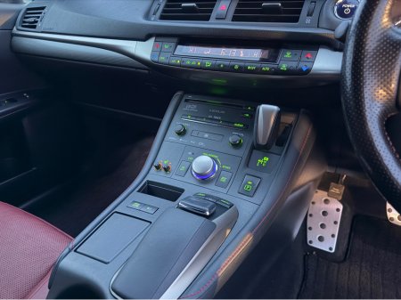 2016 Lexus CT 200 h - thumbnail 23