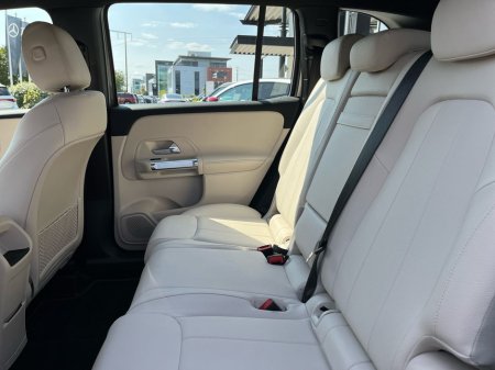 2025 Mercedes-Benz GLB 200d Progressive Line 7 Seater SUV *Saving €11,794 from New* €59,950 thumbnail