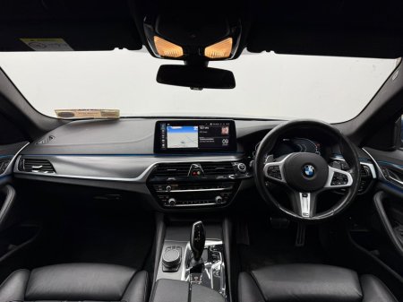 2021 BMW 5 Series 530e M Sport €29,950 thumbnail