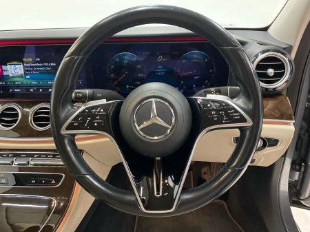 2021 Mercedes-Benz E Class E 200 d A/T Avantgarde | Reversing Camera, Heated Seats €36,950 thumbnail