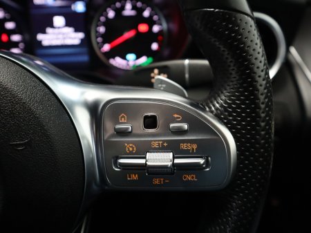 2021 Mercedes-Benz GLC Class *3* 300 AMG LINE DE 4MATIC €34,900 thumbnail