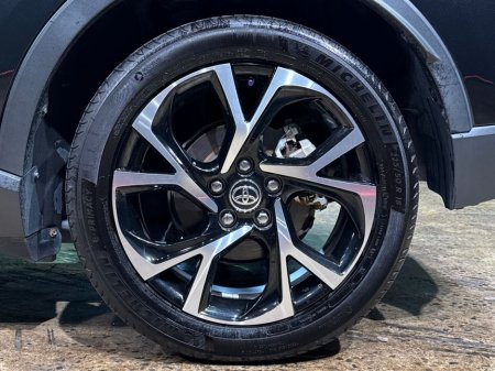 2020 Toyota C-HR - thumbnail 11