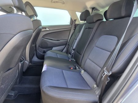 2016 Hyundai Tucson - thumbnail 13