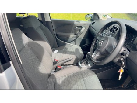 2013 Volkswagen Polo - thumbnail 9