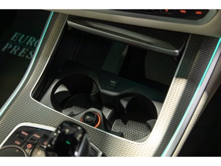 2022 BMW X5 xDrive45e M Sport €64,950 thumbnail