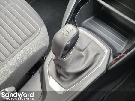 2025 Peugeot 208 - thumbnail 23