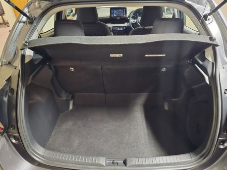 2021 Toyota Yaris - thumbnail 6