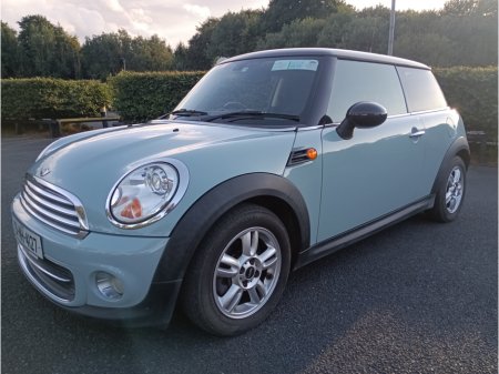 2013 MINI Hatch ?2013 Mini Cooper 1.6 Petrol Automatic 3 door?