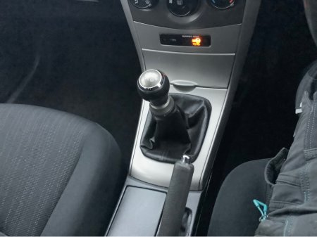 2010 Toyota Corolla 1.4 LUNA SAL 4DR €3,950