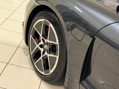 2024 Porsche Taycan 4S NEW MODEL=HUGE SPEC//PAN ROOF//242 REG=2 YEAR WARRANTY=TAILORED FINANCE PACKAGES INCL PCP AVAILABLE=TRADE IN'S WELCOME €94,995 thumbnail