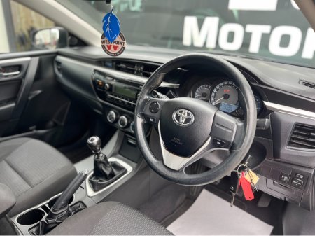 2014 Toyota Corolla - thumbnail 7