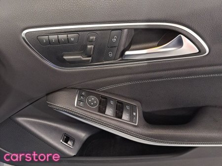 2016 Mercedes-Benz GLA Class - thumbnail 17