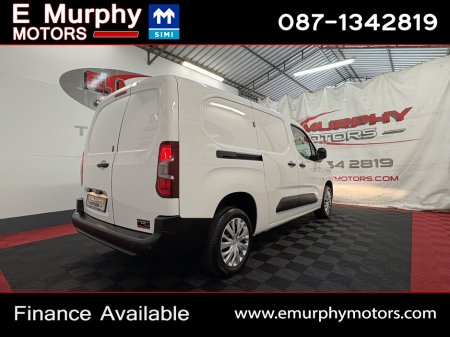 2022 Peugeot Partner - thumbnail 6