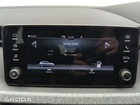 2025 Skoda Scala SELECTION 1.0TSI 115HP EX DEMO €27,950 thumbnail