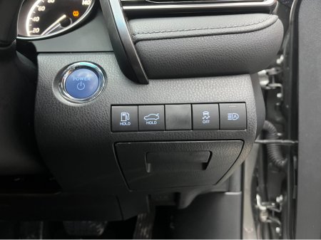 2022 Toyota Camry €30950 2022 TOYOTA CAMRY X 2.5 AUTOMATIC / CRUISE CONTROL / REVERSE CAMERA AND MORE €30,950 thumbnail