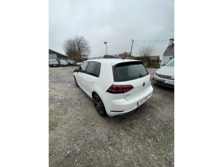 2017 Volkswagen Golf - thumbnail 3