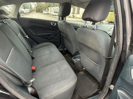 2012 Ford Fiesta - thumbnail 16