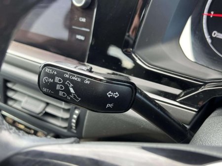 2019 Volkswagen Polo - thumbnail 8