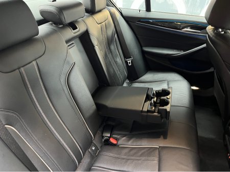 2022 BMW 5 Series - thumbnail 17