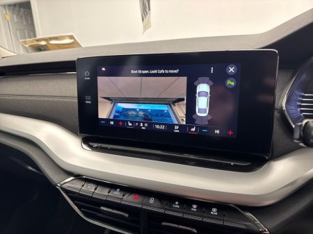 2023 Skoda Octavia - thumbnail 22