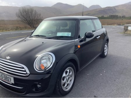 2011 MINI Hatch - thumbnail 19