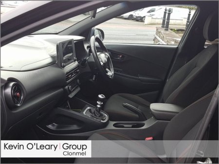 2023 Hyundai Kona - view 4