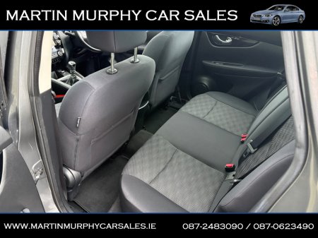 2016 Nissan Qashqai 1.2 PETROL SV LOW KMS €11,450 thumbnail