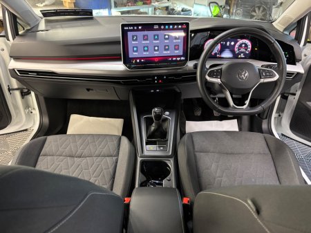 2025 Volkswagen Golf GOLF EDITION 75 2.0 TDI 116HP €33,950 thumbnail