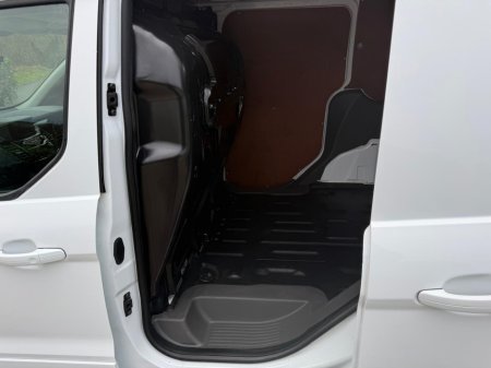 2020 Ford Transit Connect - thumbnail 19