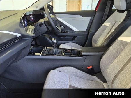 2024 Opel Astra - thumbnail 6