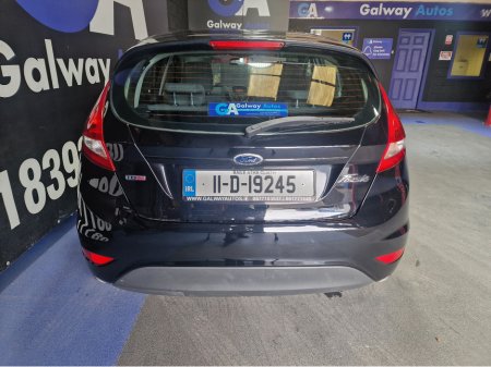 2011 Ford Fiesta - thumbnail 8