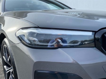 2022 BMW 5 Series - thumbnail 20