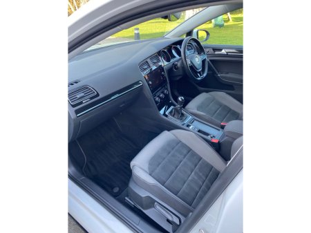 2019 Volkswagen Golf - thumbnail 16