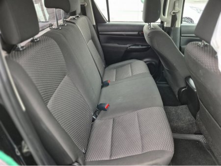 2018 Toyota Hilux 2.4 D-4D ACTIVE DC 4WD 14 148HP 4DR €21,950