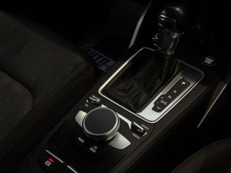 2017 Audi Q2 5DR Auto # 1 €19,950 thumbnail