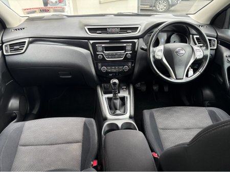 2015 Nissan Qashqai - thumbnail 7