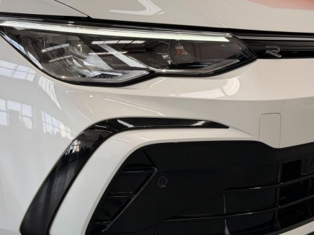 2021 Volkswagen Golf - thumbnail 3